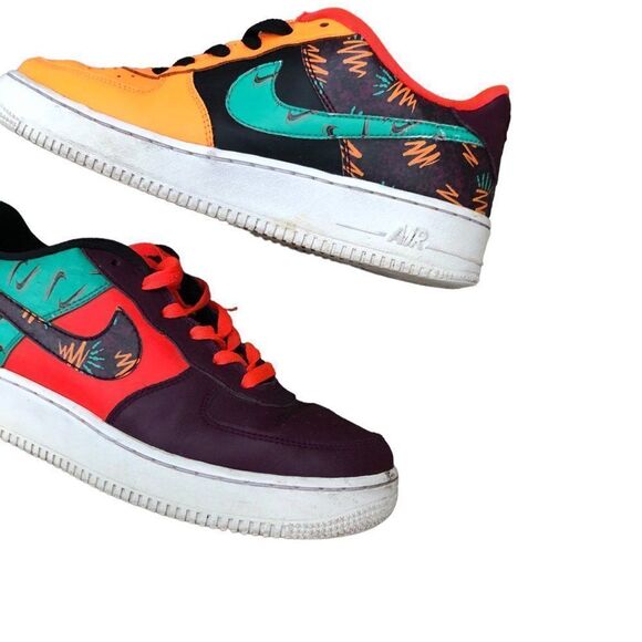 RARE 2018 Nike Air Force 1 Low What The 90s Size 8.5 - Picture 2 of 16